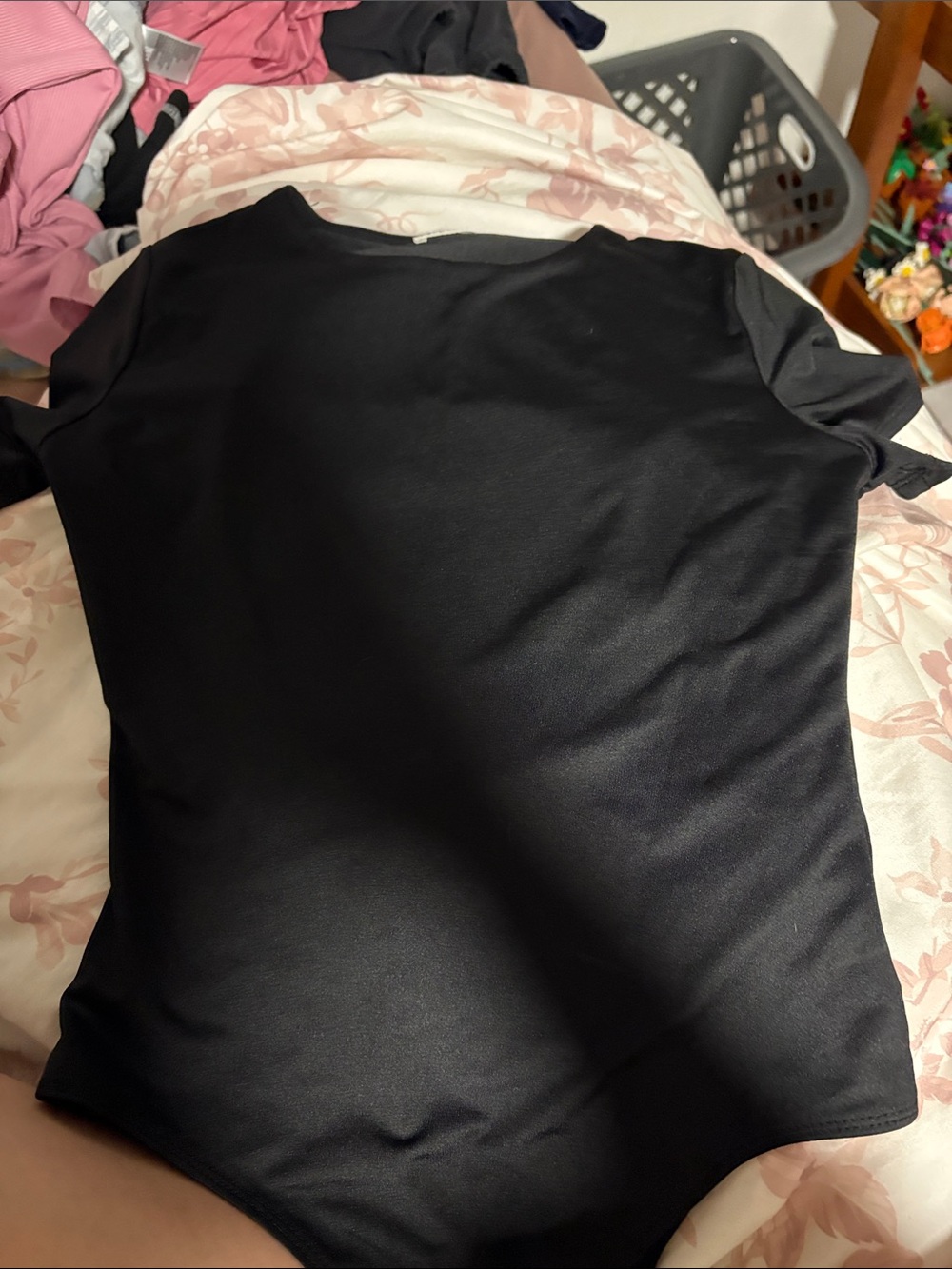 Classic Black Short Sleeve Bodysuit - Sleek Everyday Essential